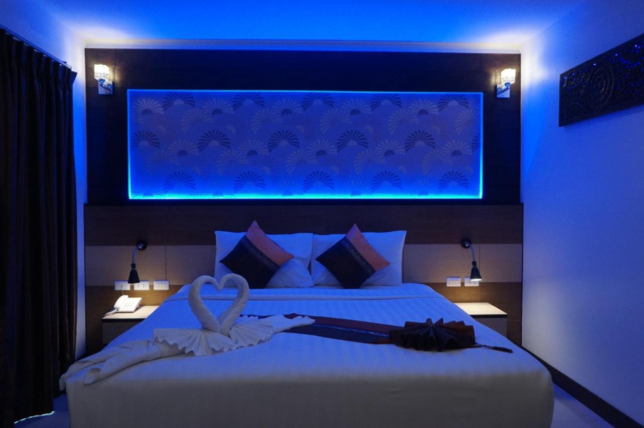 Готель Patong Mansion - Sha Certified Екстер'єр фото